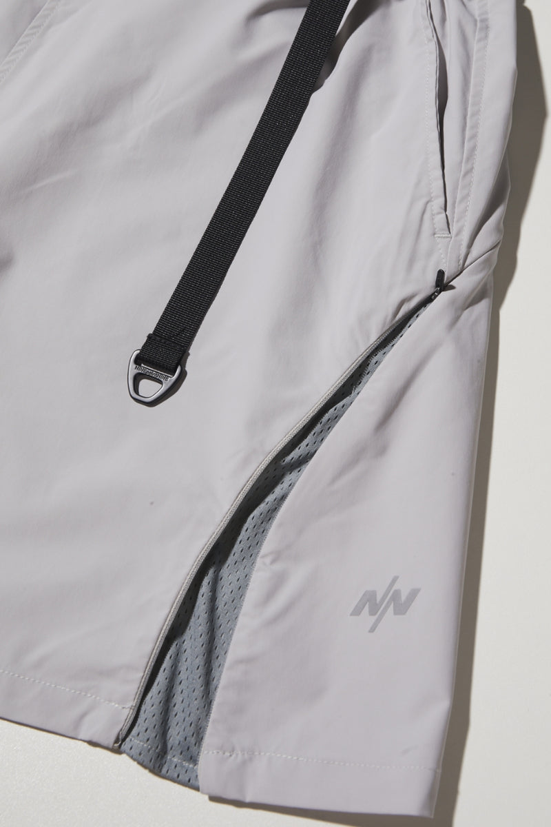 NINE POINT NINE TRIBUTARY BREATHE SHORTS-IVORY