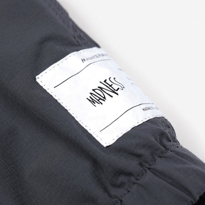 MADNESS V LINE WINDBREAKER-GREY