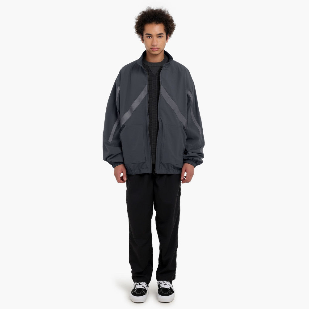 MADNESS V LINE WINDBREAKER-GREY