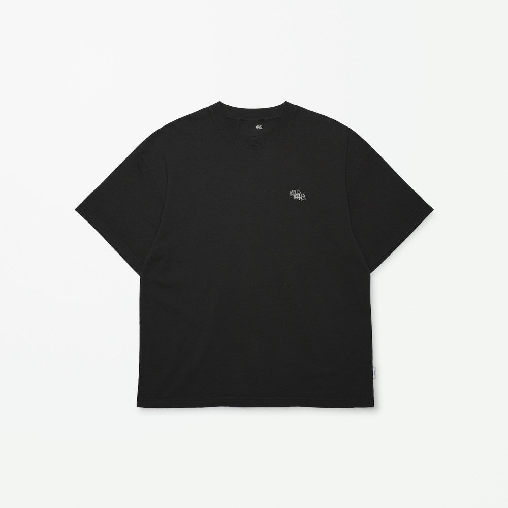 MADNESS WASHED PRINT TEE-BLACK