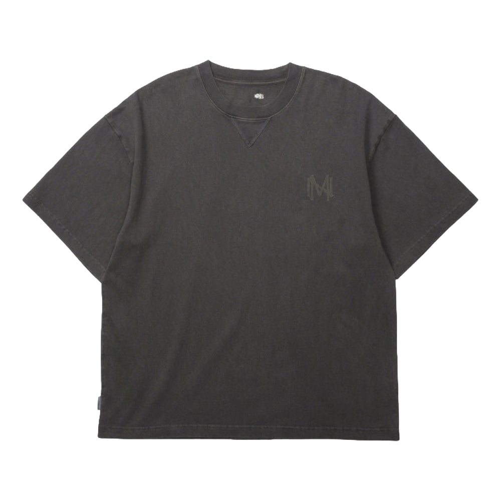MADNESS WASHED PRINT TEE-BLACK