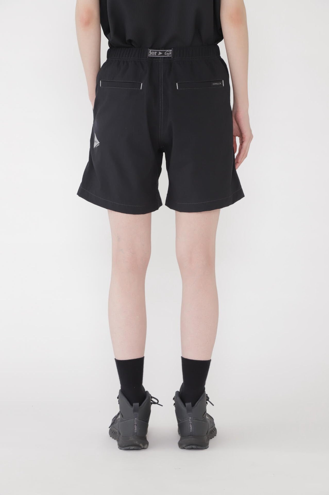AND WANDER X GRAMICCI W NYLON G-SHORT-BLACK
