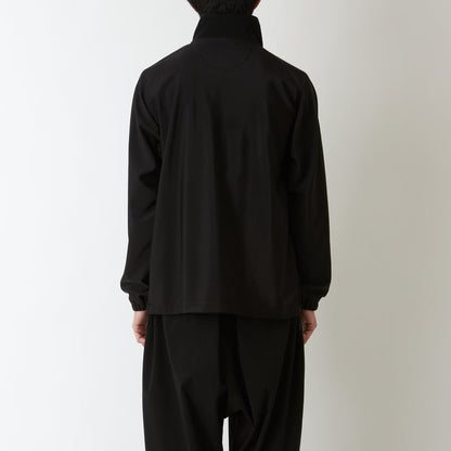 WHITE MOUNTAINEERING ZIP PULLOVER-BLACK