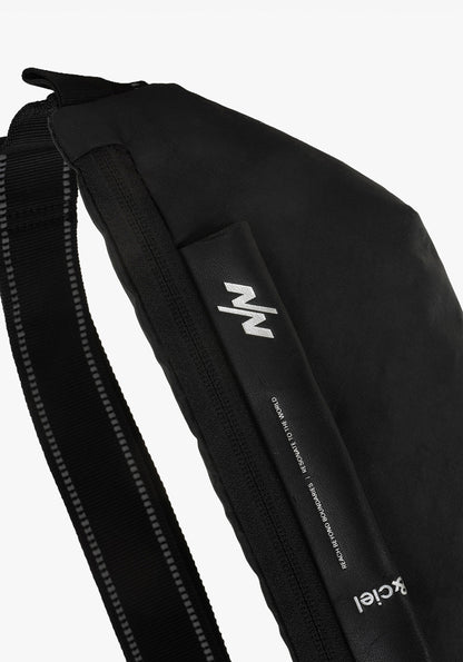 NINE POINT NINE X côte & ciel ISARAU XS-BLACK