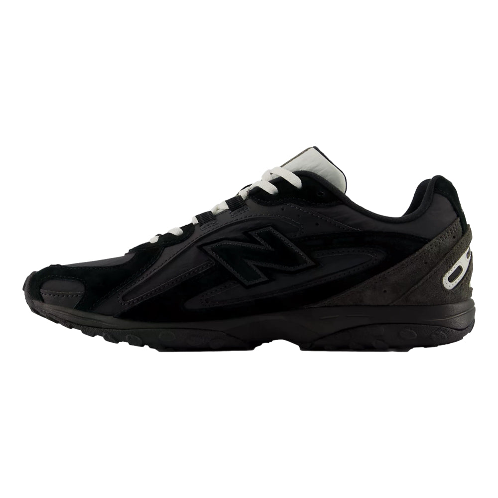NEW BALANCE 204L-BLACK