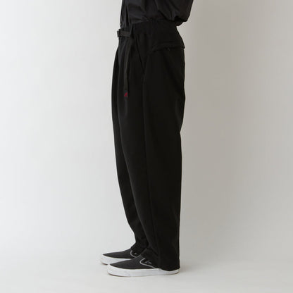 WHITE MOUNTAINEERING × GRAMICCI CORDUROY 3 TUCK PANTS-BLACK